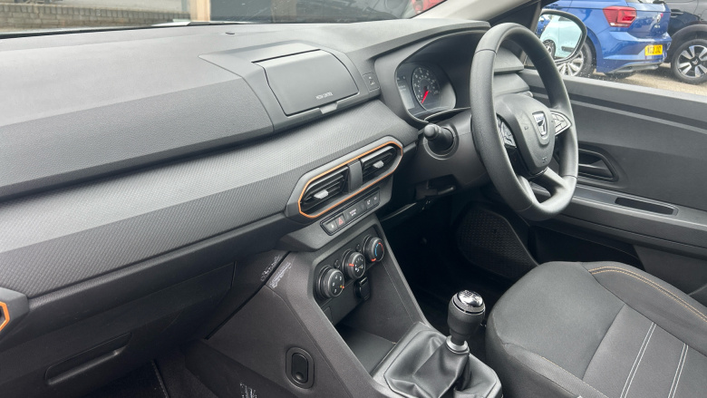 Dacia Sandero Stepway 1.0 TCe Essential 5dr Bi Fuel Hatchback